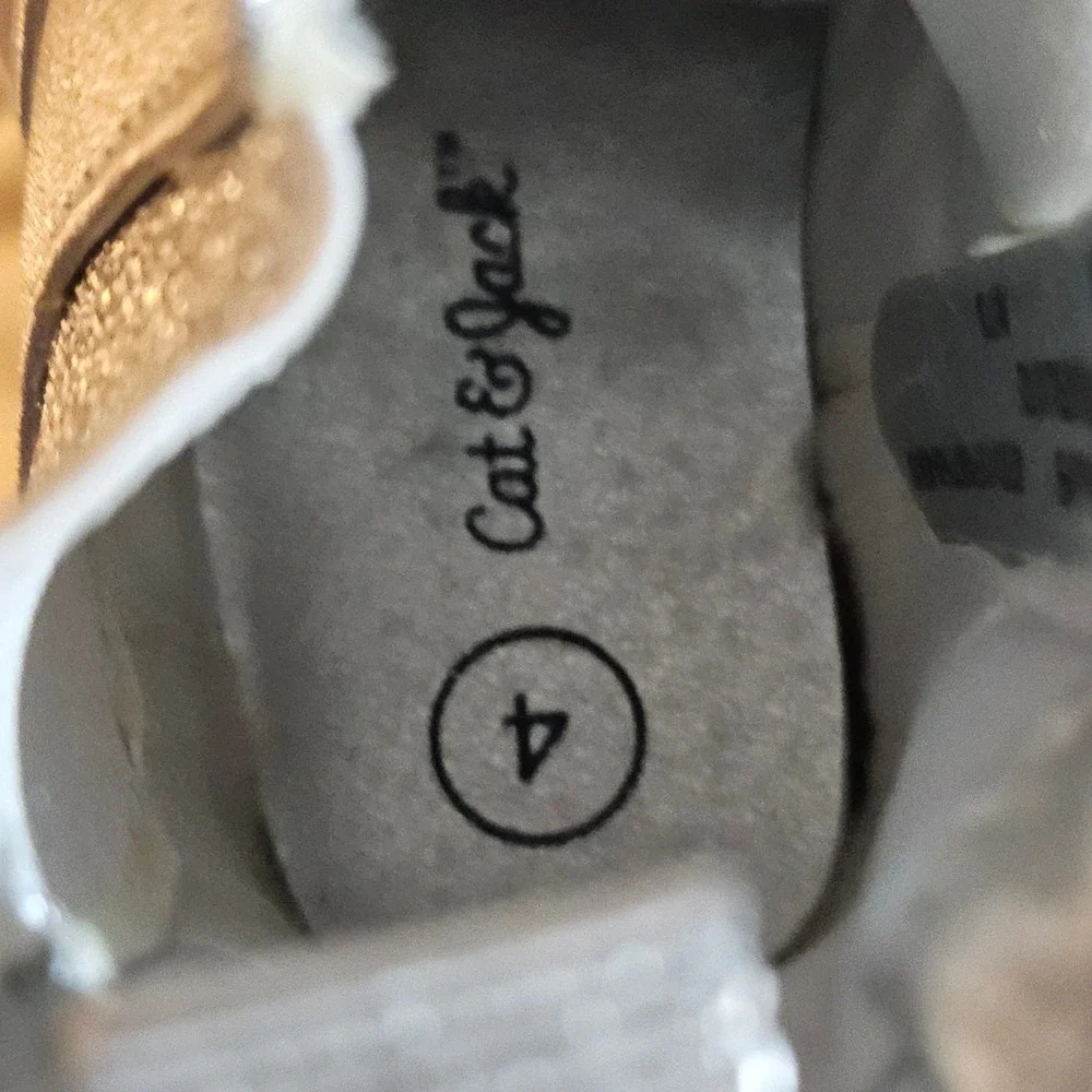 Kids Silver‎ Bunny Rabbit Boots Size 4 with Zipper Side Glitter Accents